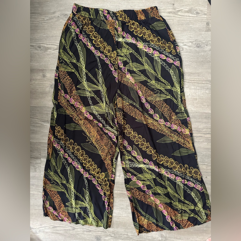 Simply Sisters Lei Set